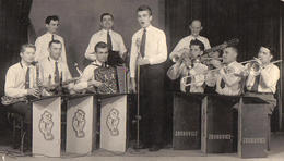 taneční orchestr v roce 1950